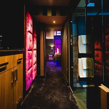 Church Suites By The Cranleigh Boutique Боунес он Уиндърмиър Екстериор снимка