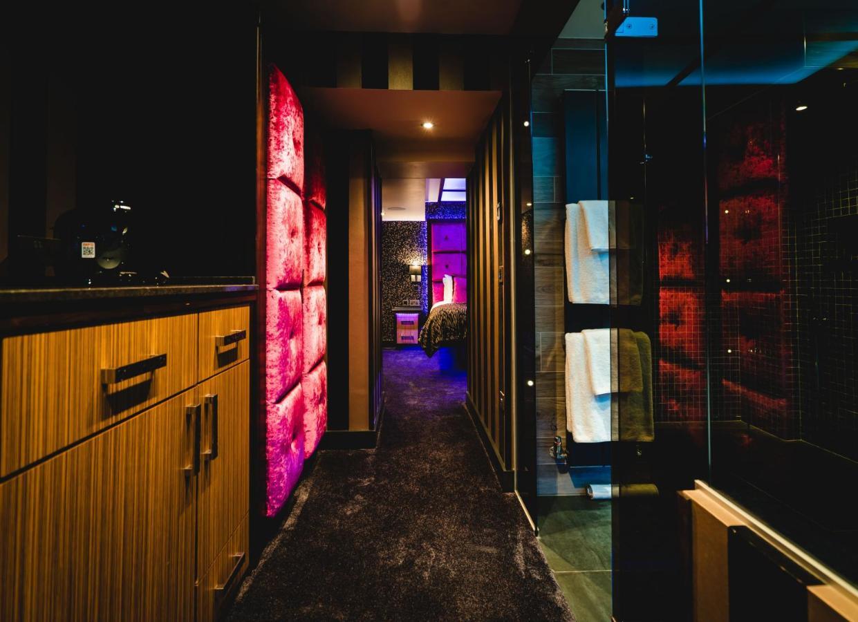 Church Suites By The Cranleigh Boutique Боунес он Уиндърмиър Екстериор снимка